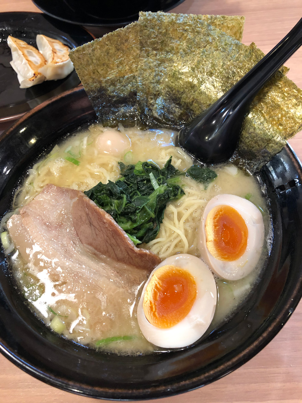 横浜家系 つけ麺らーめん 麺家 昴 和泉府中店 和泉イズミizumi